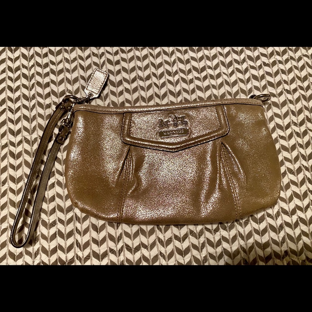Coach Wristlet Gold Shimmer Sparkle